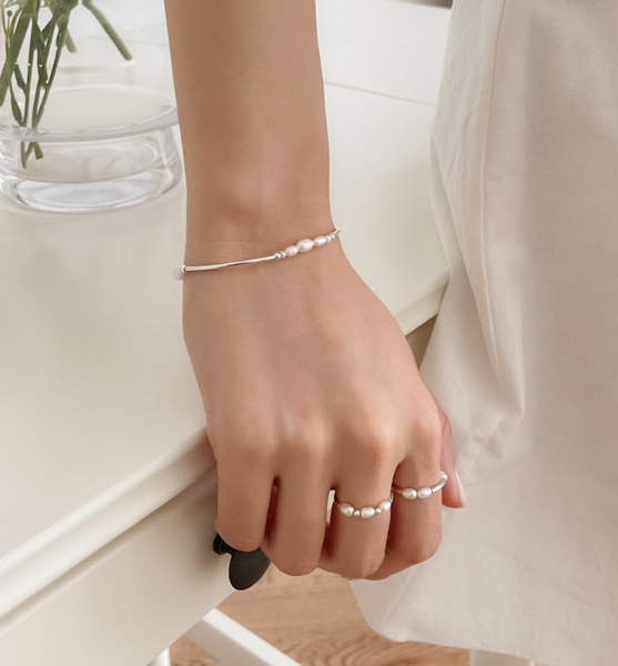 [SOYE PI-NE] Salt Pipe Pearl Bracelet