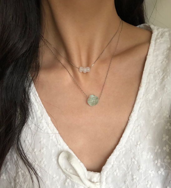 [DUNGEUREON] Rose Glass Necklace