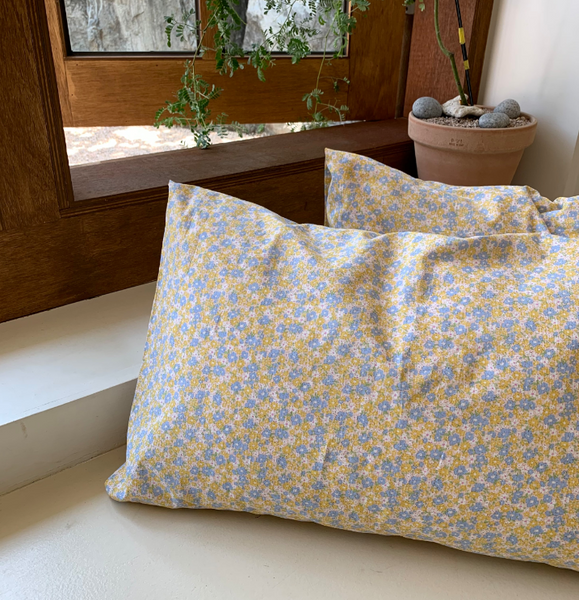 [asob] Hey Flower Pillow Cover