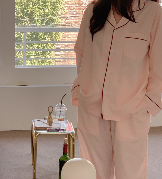 [Juuneedu] Better Embroidered Pajama Set