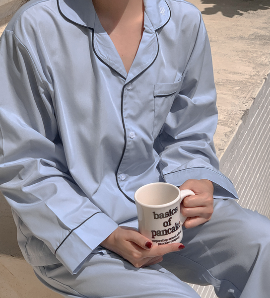 [Juuneedu] Better Embroidered Pajama Set