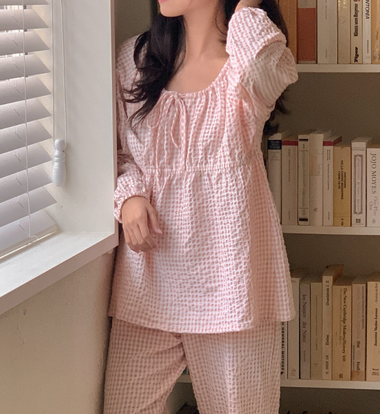 [Juuneedu] April Seersucker Long Sleeved Pajama Set