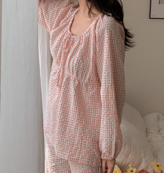 [Juuneedu] April Seersucker Long Sleeved Pajama Set