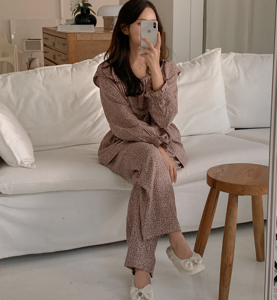 [Juuneedu] Leaf Lace Pajama Set