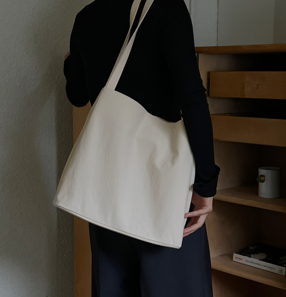 [mucu and ebony] Mild Bag (Ivory)