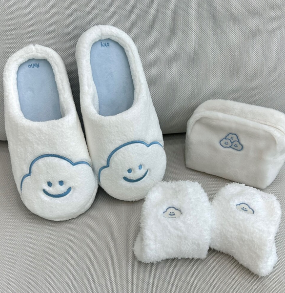 [skyfolio] White Cloud Slippers (Room Shoes)