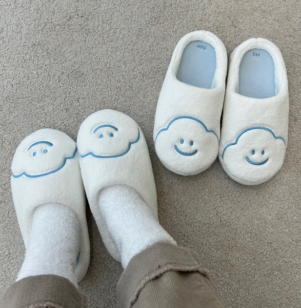 [skyfolio] White Cloud Slippers (Room Shoes)