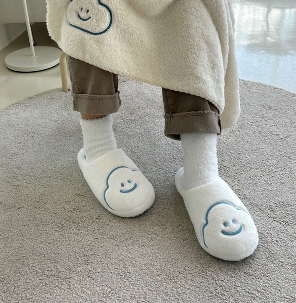 [skyfolio] White Cloud Slippers (Room Shoes)