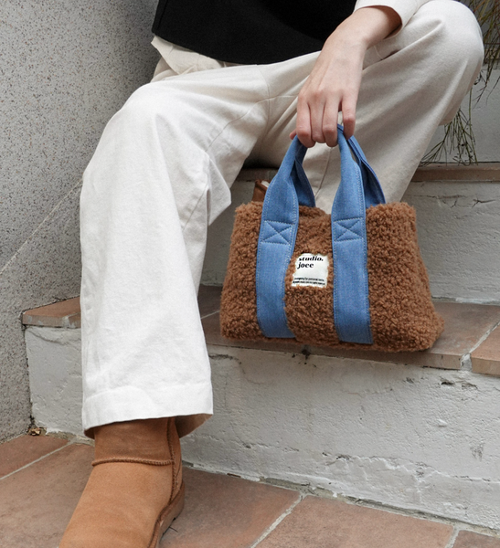 [studio. joee] Boucle Plump Bag (Mocha)