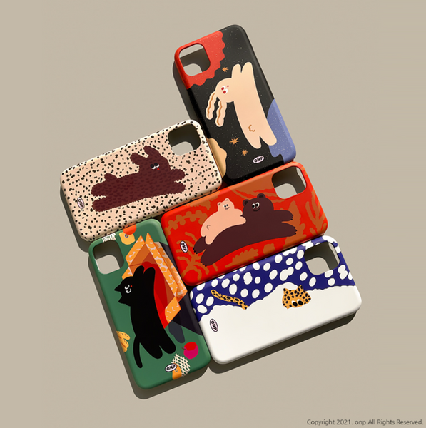 [OH NICE PIECE] Jumping in the Sandy Beach Phone Case