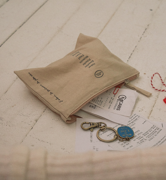 [HOTEL PARIS CHILL] Holiday Pouch (Linen)