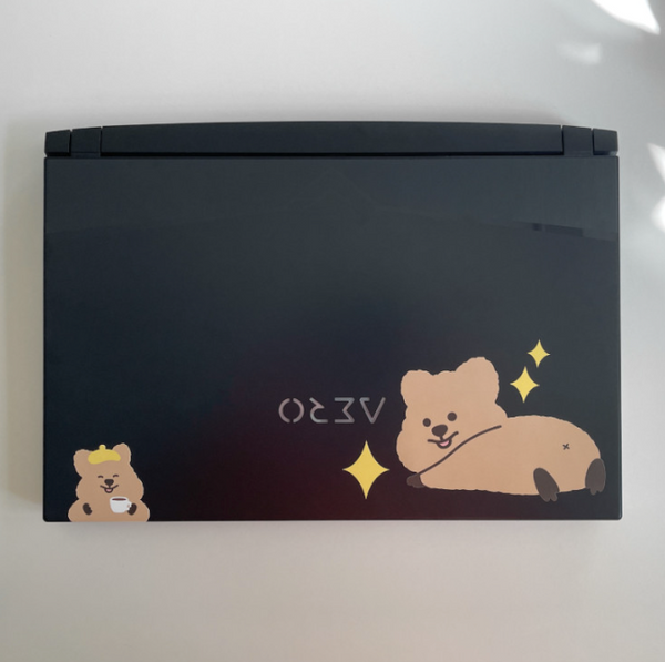 [YOUNG FOREST] Bling Bling Quokka Big Removable Sticker