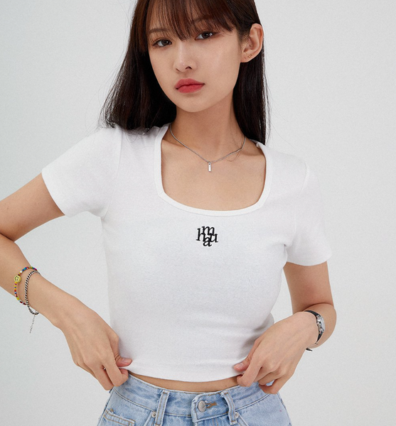 [muahmuah] Square Neck Crop Short-sleeved T-shirt