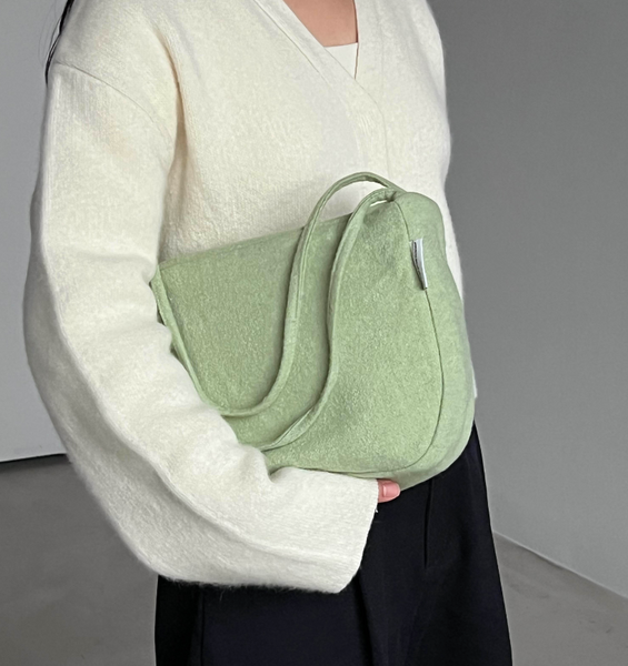 [mucu and ebony] Mellow Shoulder Bag F/W  (Light Green)