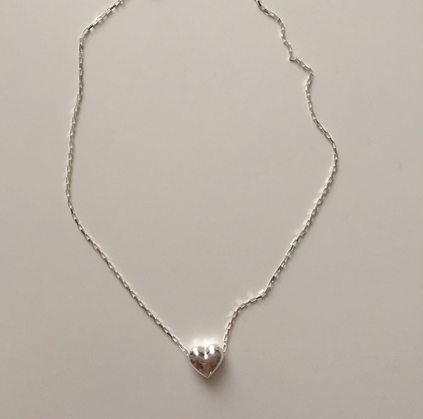 [moat] Carol Heart Necklace (silver925)