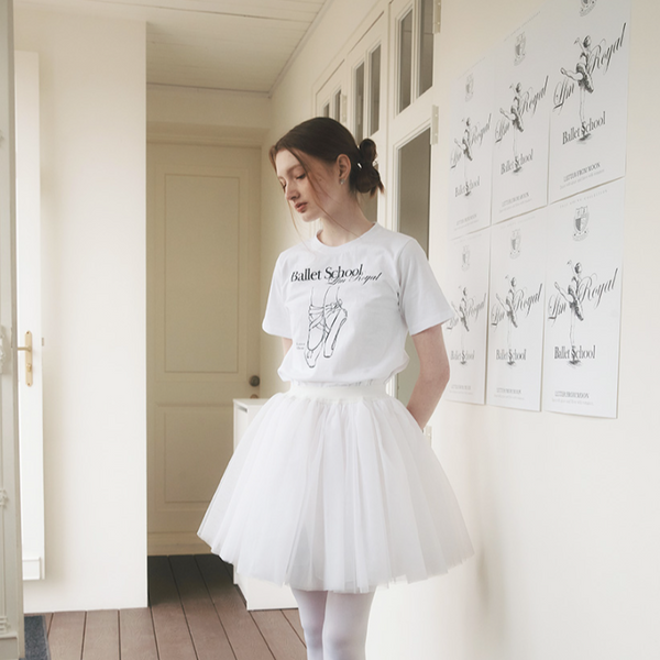 [Letter from Moon] Toe Shoes T-shirts (Ivory)