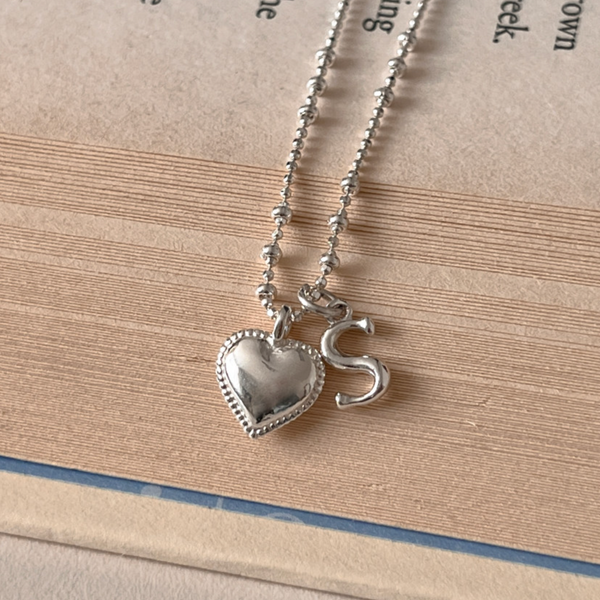 [aube n berry] [aube] 925silver Dot Heart Initial Necklace