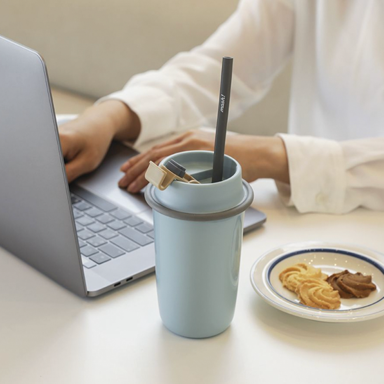 [mosh!] Latte Straw Tumbler 480ml