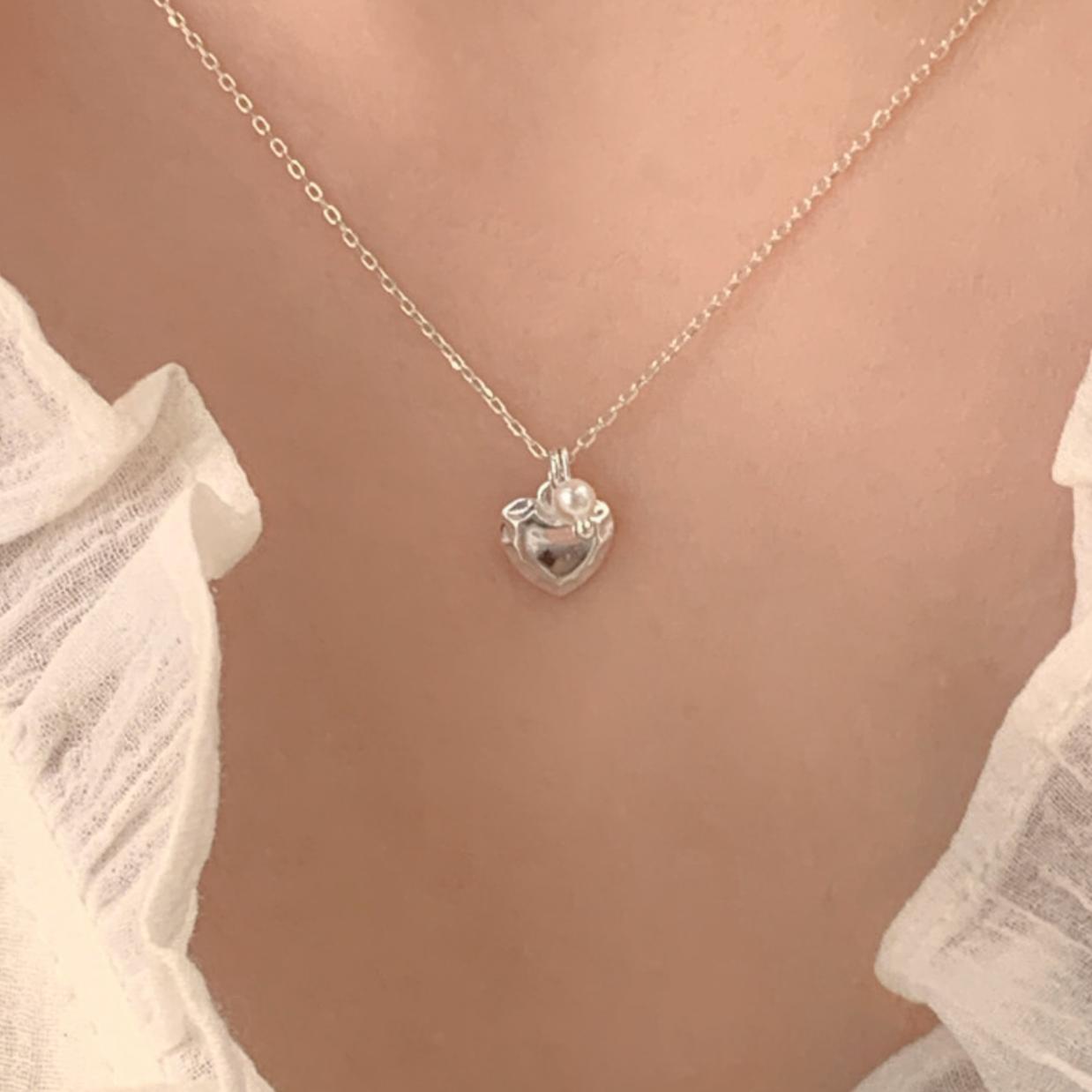 [aube n berry] 925 Silver Vintage Heart Pearl Silver Necklace
