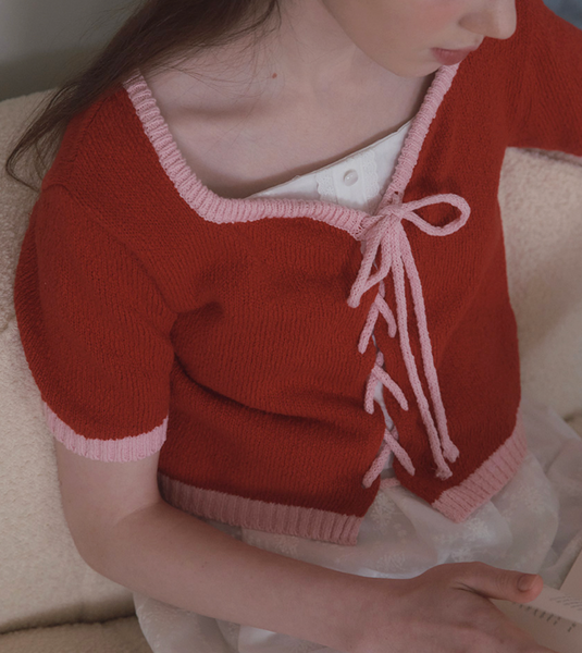 [Letter from Moon] Tulip Line Eyelet Cardigan (Red)