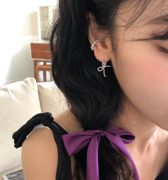 [DUNGEUREON] Nana Ribbon Earrings