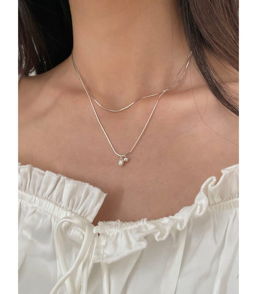 [DUNGEUREON] Coral Leaf Silver Necklace