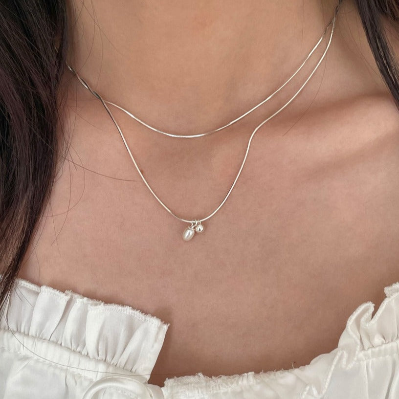 [DUNGEUREON] Coral Leaf Silver Necklace