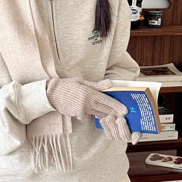 [Mademoment] Paris In Moment Wool Touch Oatmeal Gloves