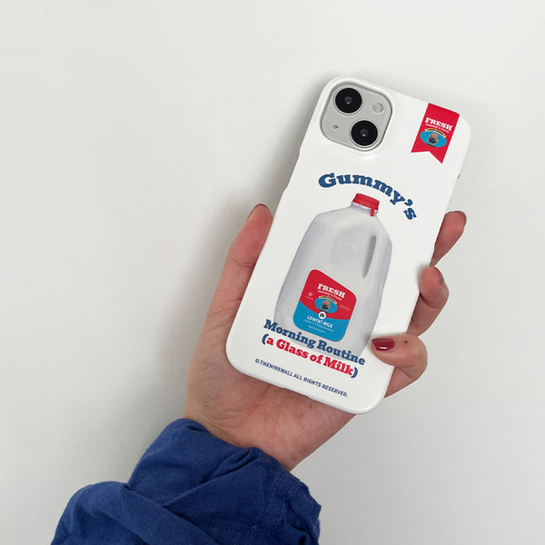 [THENINEMALL] Gummys Milk Hard Phone Case (2 types)