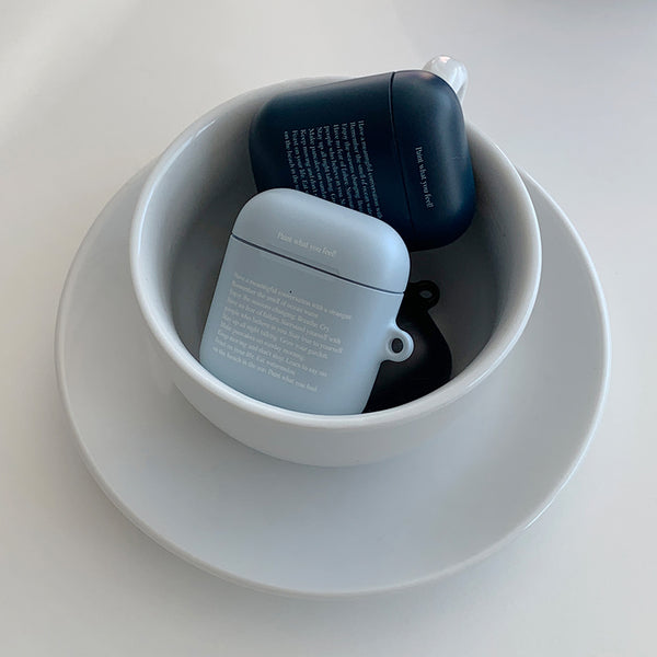 [Mademoment] 블루페인트 레터링 디자인 Airpods Case