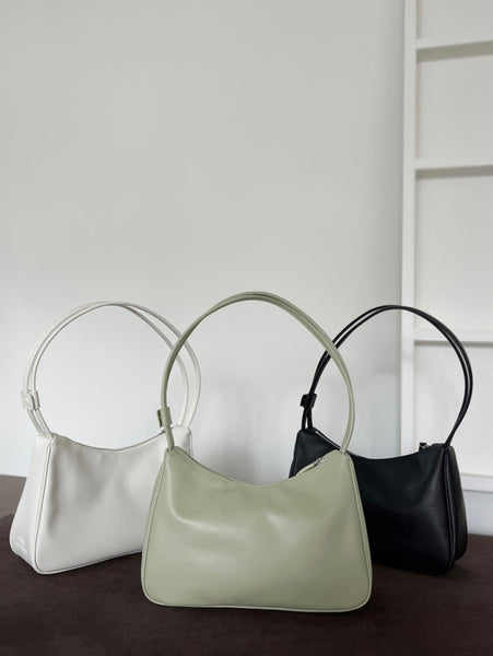 [mucu and ebony] Lithe Bag (Black)