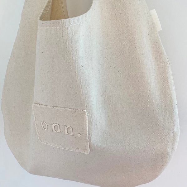 [onn.] Knot Bag