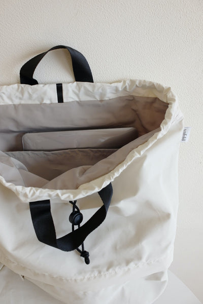 [unfold] String Backpack (Ivory)