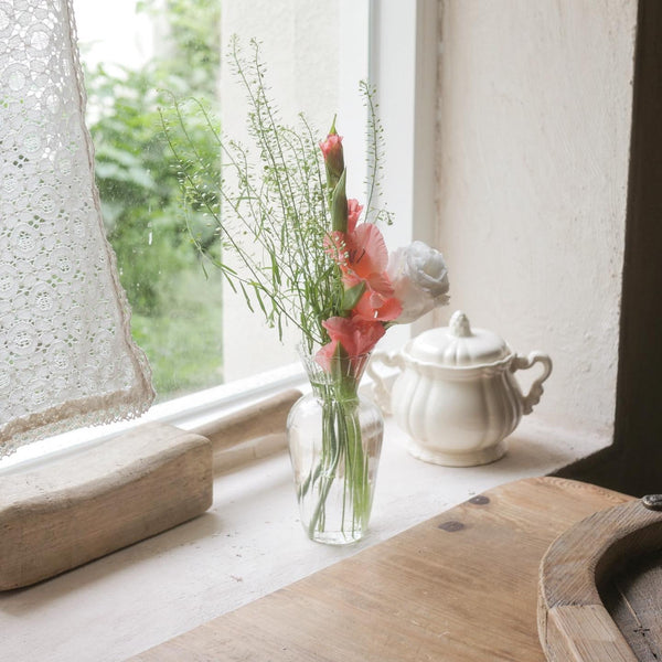 [Bracket Table] Glass Vase