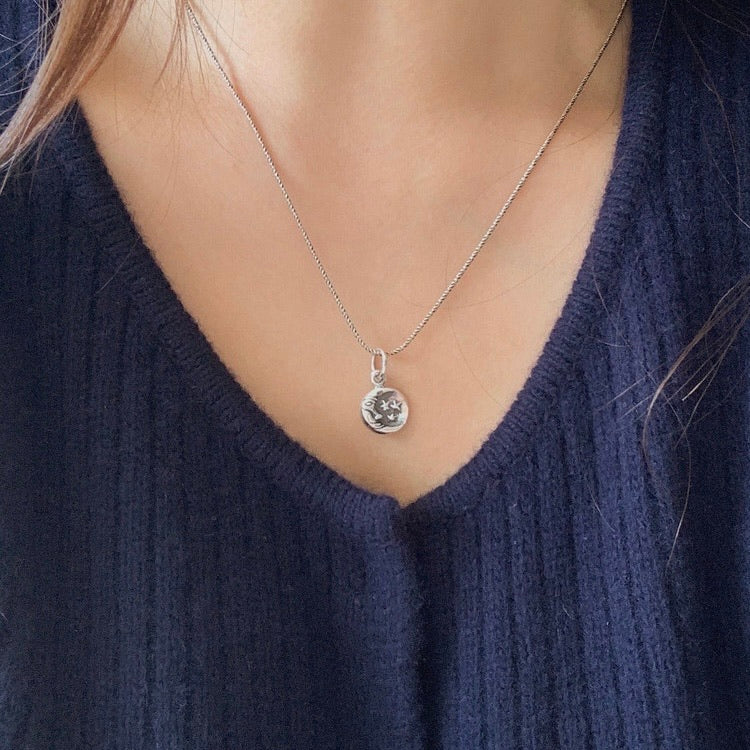 [DUNGEUREON][925 silver] Halfmoon Silver Necklace